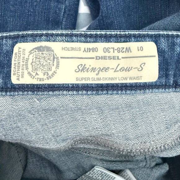Diesel Blue Skinzee-low-S slim skinny low waist jeans - Picture 5 of 6
